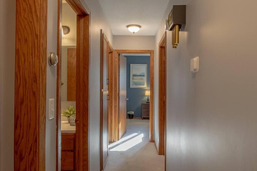 Family Home W/ 2 King, 2 Queen Beds + Game Room Bemidji Exterior foto