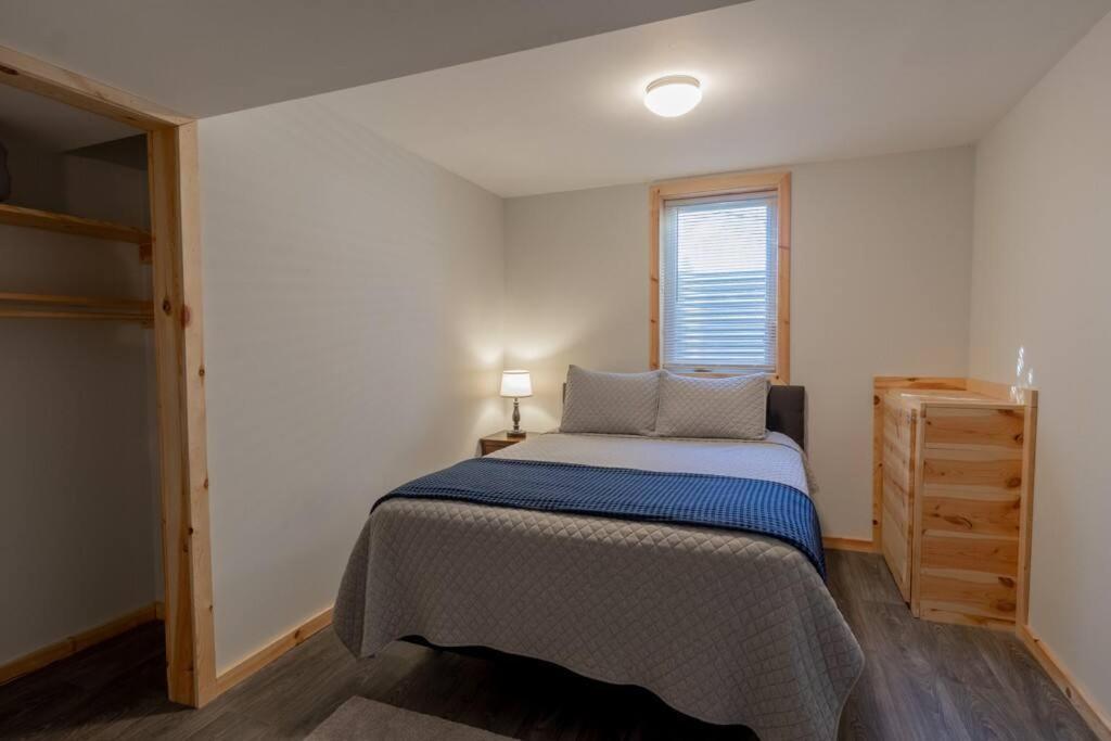 Family Home W/ 2 King, 2 Queen Beds + Game Room Bemidji Exterior foto