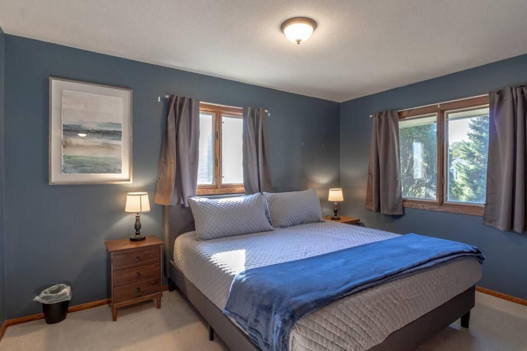 Family Home W/ 2 King, 2 Queen Beds + Game Room Bemidji Exterior foto