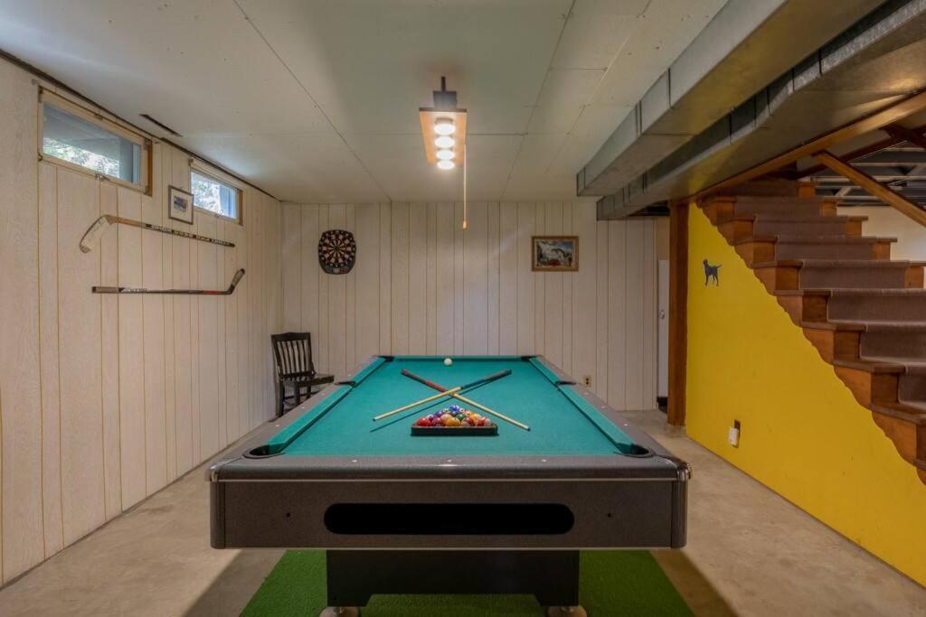 Family Home W/ 2 King, 2 Queen Beds + Game Room Bemidji Exterior foto